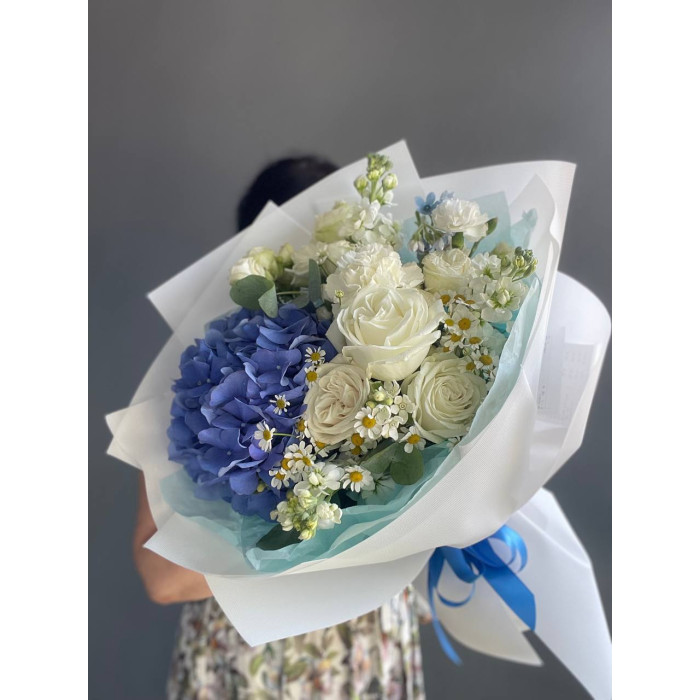 Buy Bouquet from florist № 18386 at the price of $55.29 from